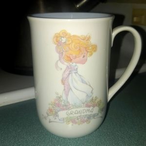 PRECIOUS Moments Cup